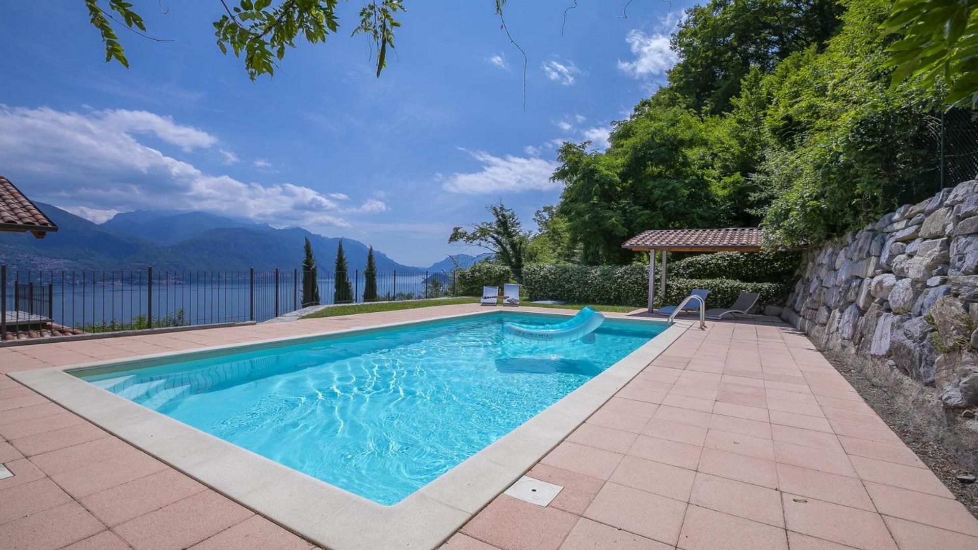 Villa Aurelia Plesio Luaran gambar