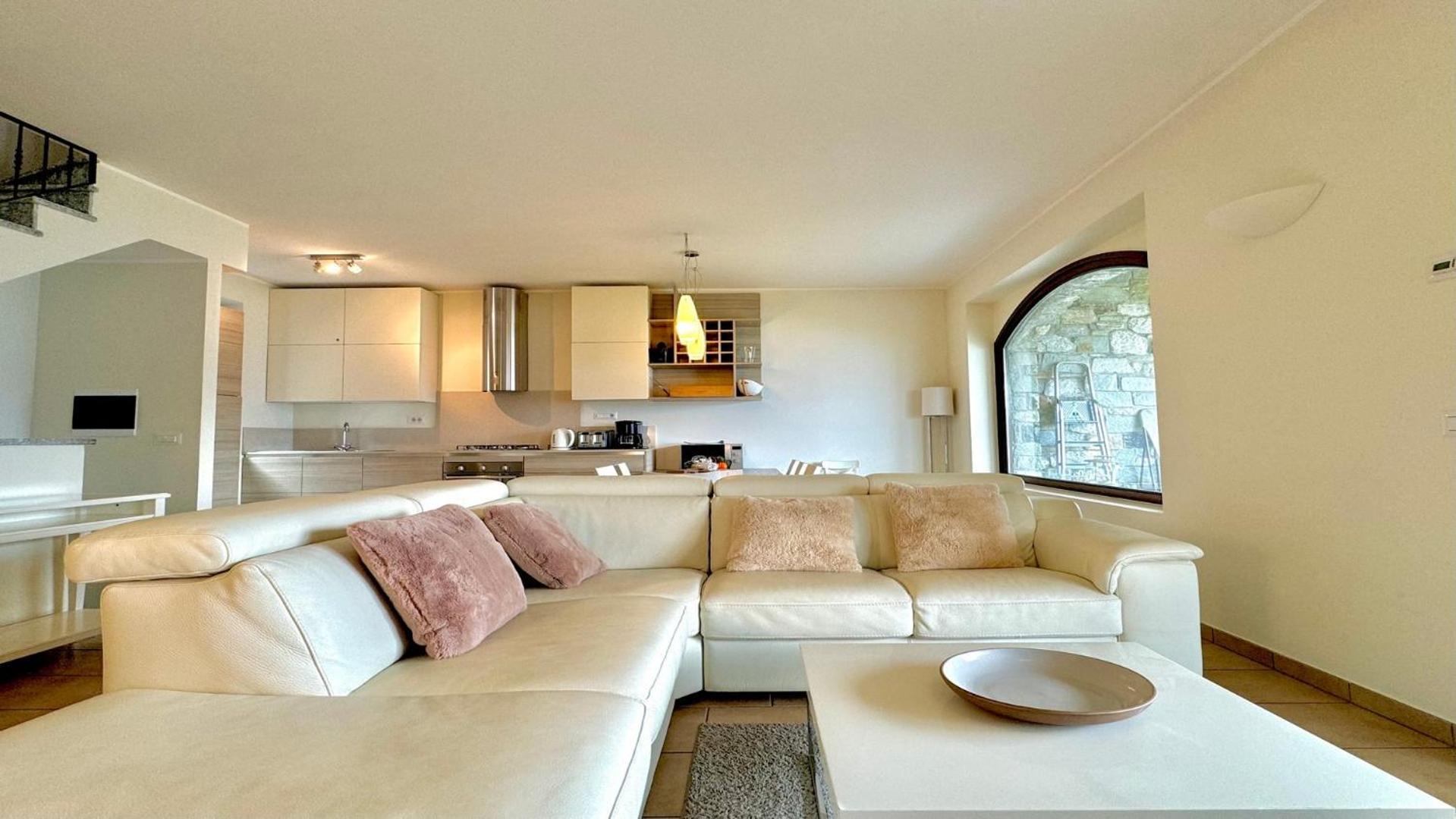Villa Aurelia Plesio Luaran gambar
